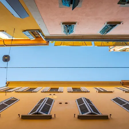Sui Tetti Di Centro, Casa Dei Colori Apartamento