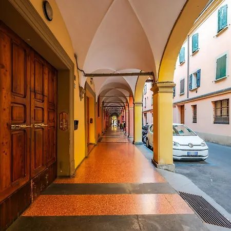 Sui Tetti Di Centro, Casa Dei Colori Apartamento Bolonha